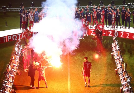 Έτσι πανηγύρισαν στον Θρύλο το 47ο (photos)