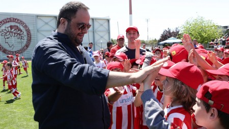 «Χωρίς τον Ολυμπιακό και τον Βαγγέλη Μαρινάκη δεν θα τα είχαμε καταφέρει»