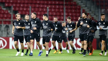 «Κλικ» από την προπόνηση της Ντουντελάνζ ενόψει Ολυμπιακού (pics)