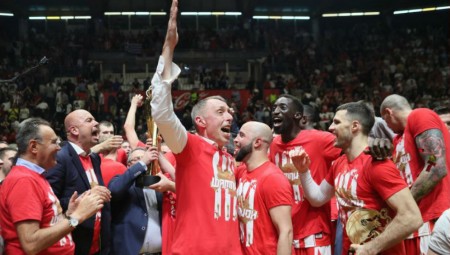 Τόμιτς: «Δεν σταματάμε, θέλουμε και το πρωτάθλημα Σερβίας»