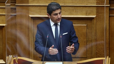 Αυγενάκης: «Δεν αποτελούν ιδιοκτησία κανενός οι Ομοσπονδίες»