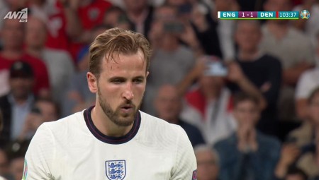 Euro 2020 | Αγγλία-Δανία: Προβάδισμα με τον... τυχερό Κέιν (video)