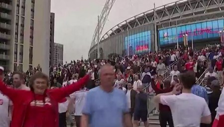 Euro 2020: Ξεκίνησε η αντίστροφη μέτρηση για το μεγάλο τελικό! (video)