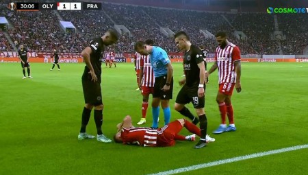 «Έπνιξαν» κόκκινη του Μπάρκοκ στον Ρέαμπτσιουκ, ζήτησε συγνώμη η UEFA! (video)