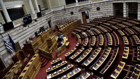 Έκτακτο επίδομα: Ένα εκατομμύριο συνταξιούχοι θα λάβουν έως 300 ευρώ – Αναλυτικά παραδείγματα