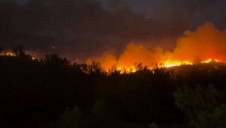 64 νέες πυρκαγιές σήμερα – Τα μέτωπα, οι εκκενώσεις & η μάχη με τις φλόγες