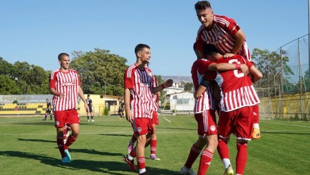 Πρεμιέρα με ντόρτια για την Κ19 του Θρύλου!