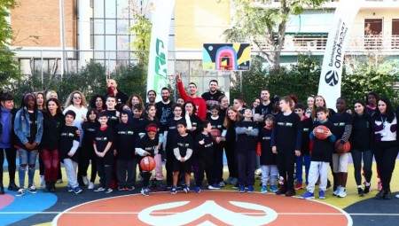 Οne Team: Δίπλα στους νέους αθλητές ο Παπανικολάου και ο Λαρενζάκης! (video)
