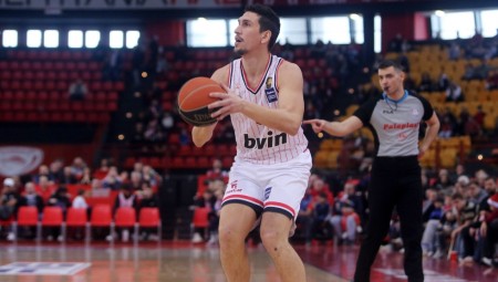 Λαρεντζάκης: Έφτασε τα 300 τρίποντα στη Stoiximan Basket League!