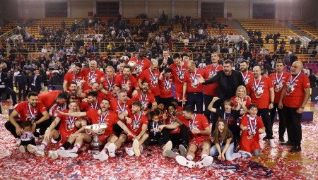 Η... ταινία του three-peat! (video)