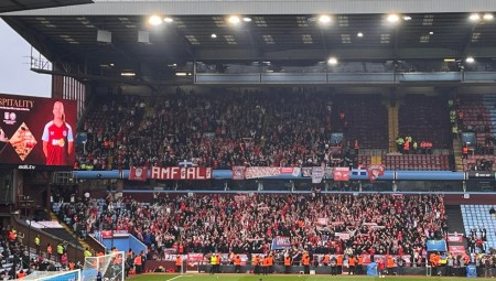 Οι ΓΑΥΡΟΙ έκαναν το Villa Park... Καραϊσκάκη! (videos)