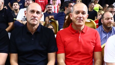 Δίπλα στην ομάδα οι Πρόεδροι