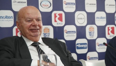 Ξεμπρόστιασε Βασιλακόπουλο ο Παπαδόπουλος: «Έδιωξε τον Γιαννάκη από την Εθνική, επειδή πήγε στον Ολυμπιακό» (video)