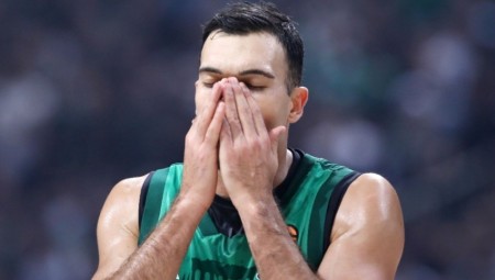 Ποια Εθνική; Στη Κοπεγχάγη για διακοπές ο Σλούκας! (photo)