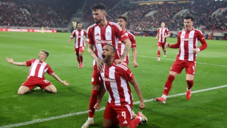 Το εντυπωσιακό γράφημα της UEFA που δείχνει πως ο Θρύλος ανέβηκε στην 7η θέση! (video)