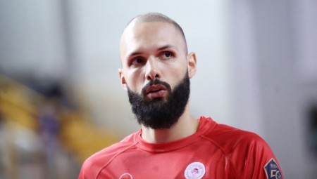 «Ανάσες» σε Φουρνιέ, εκτός με Κολοσσό Ρόδου