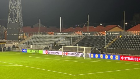H θέση του κόσμου του Θρύλου στο «Aspmyra Stadion» (photo)