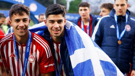 Ο «άλλος» Κωστούλας του Θρύλου και τα θετικά σχόλια στα ΜΜΕ της Πορτογαλίας