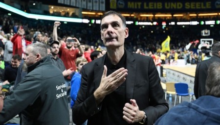 EΠΟΣ! Αυτό είναι το τεράστιο και εντυπωσιακό πανό για τον Σκακιστή που θα υπάρξει στο ΣΕΦ! (photo)