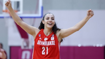 Χριστινάκη: «Ο κόσμος μας ήταν καθοριστικός, ήταν ο έκτος μας παίκτης»