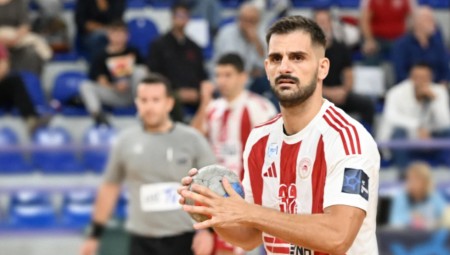 Πασσιάς: «Να παρουσιαστούμε σοβαροί, να κλείσουμε με νίκη την κανονική διάρκεια»