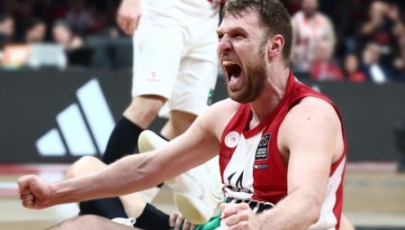 Να της «κόψει» τον αέρα από το Game 1!