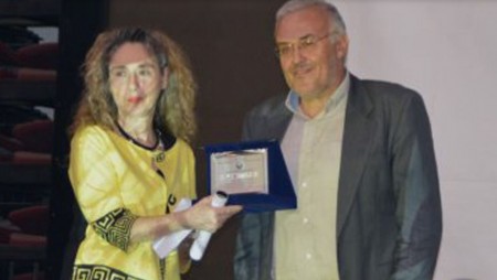 Η βραβευμένη από τον Θωμαΐδη εισαγγελέας Σακελλαρoπούλου που «αξιοποιεί» ανώνυμα σκουπίδια