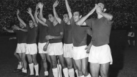 Το 1965 το 12ο Κύπελλο του Θρύλου!