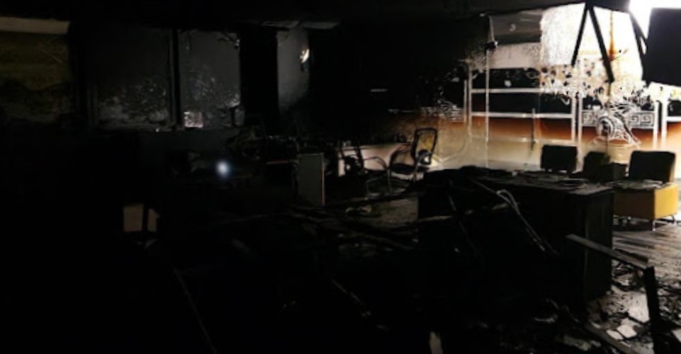 Εκαψαν το γραφείο και τη σουίτα του Καρυπίδη στο «Κλ. Βικελίδης» (photos)