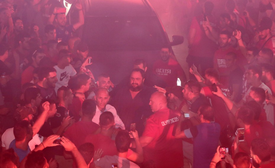 Η θριαμβευτική επιστροφή του «Έλληνα Θεού» Τουρέ στον Ολυμπιακό!