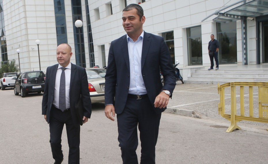«Εγκληματική οργάνωση στο ποδόσφαιρο, να φύγουν Τριτσώνης, Κουκουλάκης»