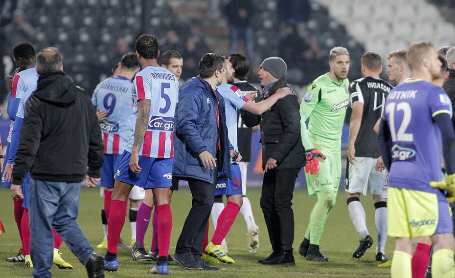 Όχι απλώς τιμωρία, αλλά παραδειγματική τιμωρία για τον Λουτσέσκου!