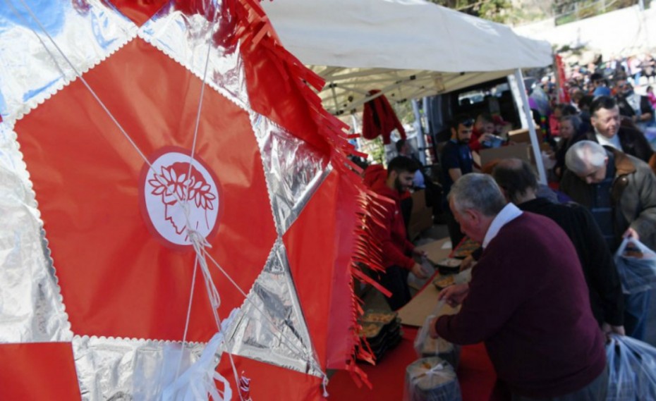 Προσφορά του Ολυμπιακού τα Κούλουμα στον Δήμο Πειραιά (vid)