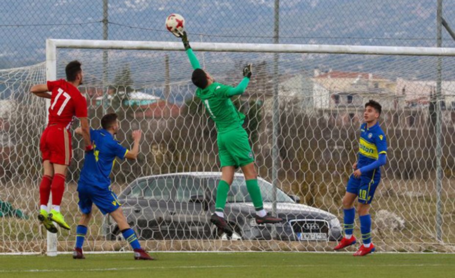 Έτσι ήρθε η τριάρα των Εφήβων στην Τρίπολη (vid)
