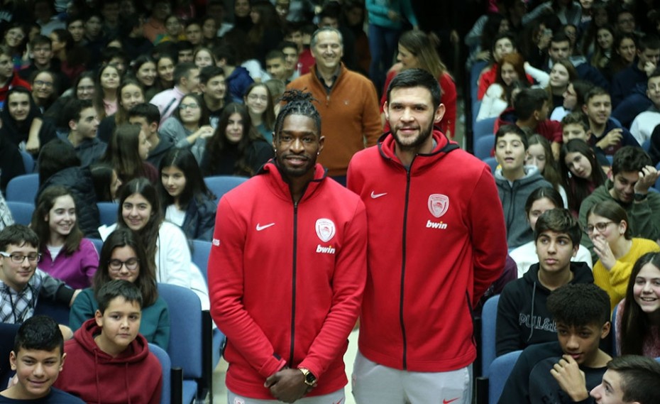 Πολ και Παπ στο Saint Paul (video, photos)