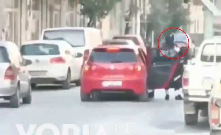 Θεσσαλονίκη: Βίντεο ντοκουμέντο από ληστεία στα ΕΛΤΑ στη Χαλάστρα