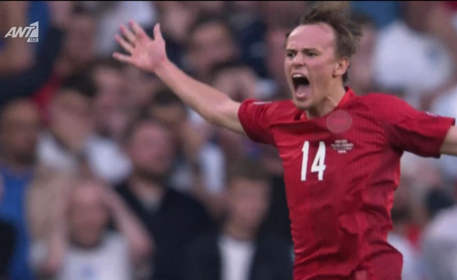 Euro 2020 | Αγγλία-Δανία: ΦΑΟΥΛΑΡΑ από τον Ντάμσγκααρντ! (video)