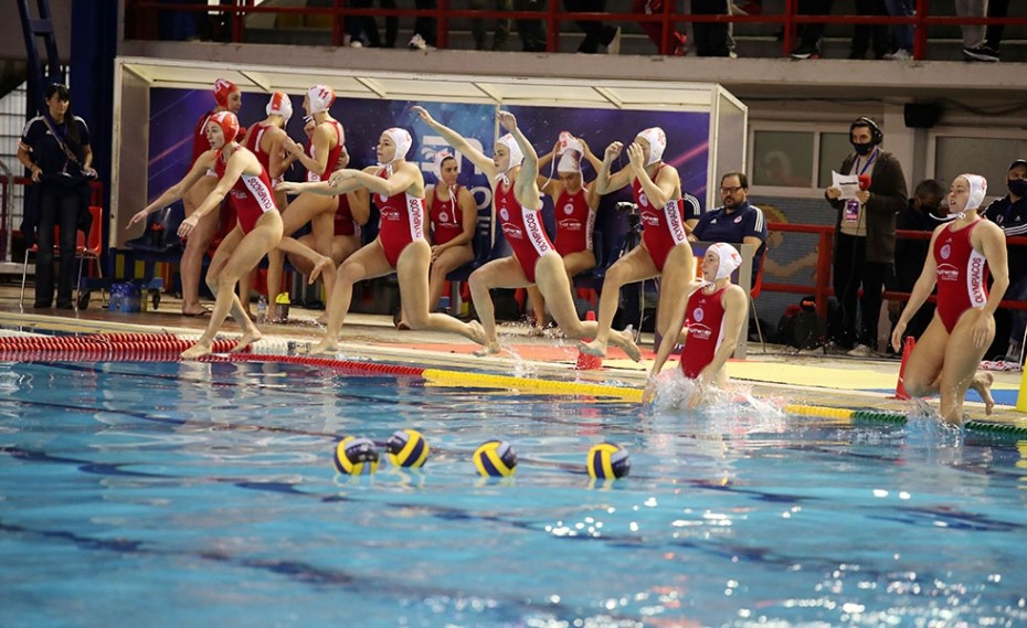 Υπερπρωταθλήτριες Ευρώπης: Ξανά στην πισίνα! (photo)