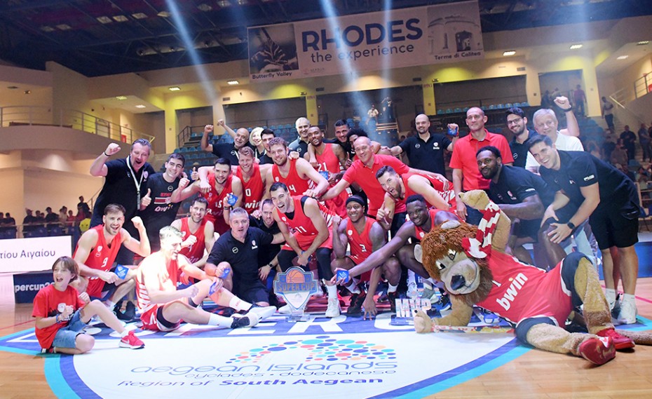 Έτσι «καρφώνει» ο Πειραιάς! Δικό μας το Σούπερ Καπ και 8-0!
