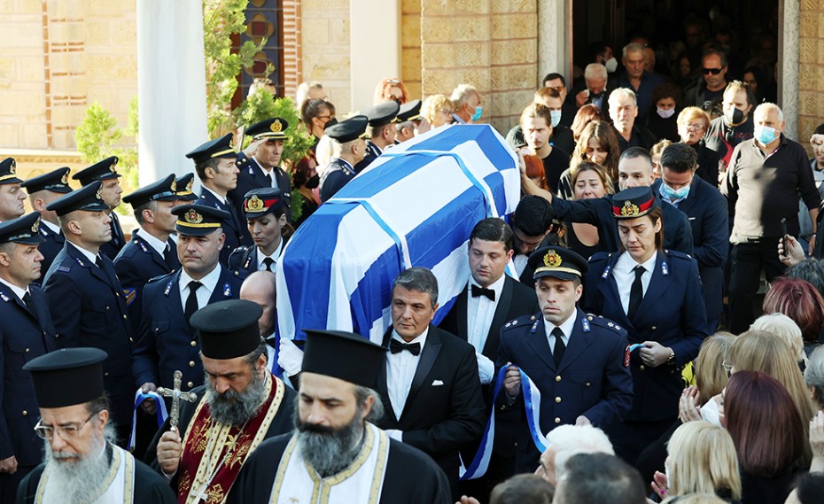 Το τελευταίο «αντίο» στον Αλέξανδρο Νικολαΐδη (photo)