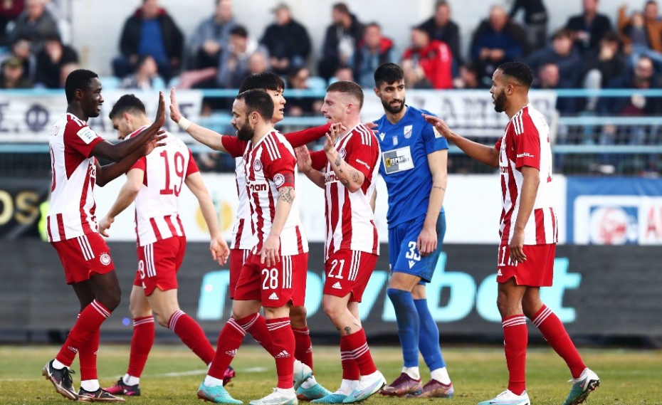 «Ερυθρόλευκο» σερί, 15 ματς χωρίς ήττα!