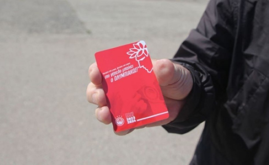 «Ερυθρόλευκη» τρέλα! Περισσότερα από 12.500 εισιτήρια διαρκείας έχουν φύγει!