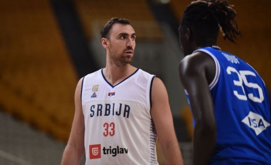 Με Μιλουτίνοφ η αποστολή των Σέρβων για το Mundobasket