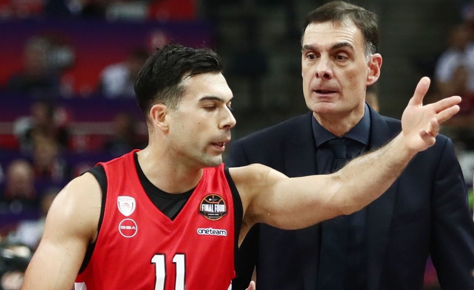Μπαρτζώκας: «Συζήτησα με τον Σλούκα, κάποιοι παίκτες είναι θετικοί στο να ακούσουν και άλλοι δεν μπορούν τόσο»