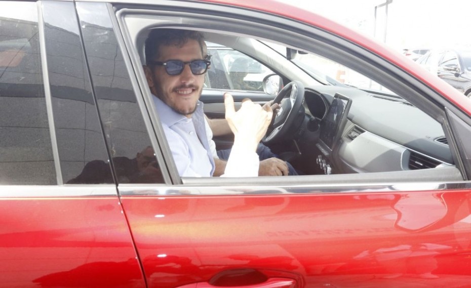 Γιόβετιτς: «Περήφανος που ήρθα, ο Ολυμπιακός είναι ένας σπουδαίος σύλλογος» (video)