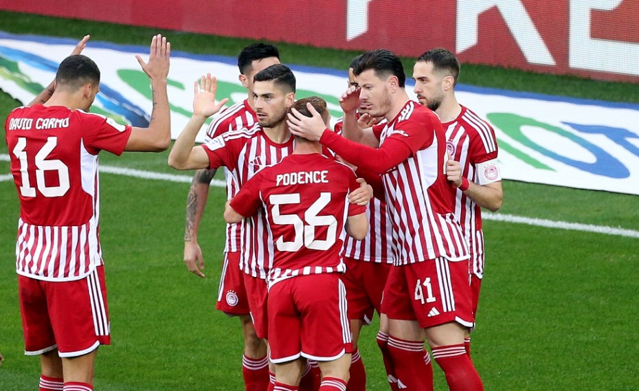3-0 ο Θρύλος, το «κάρφωσε» ο Ποντένσε!