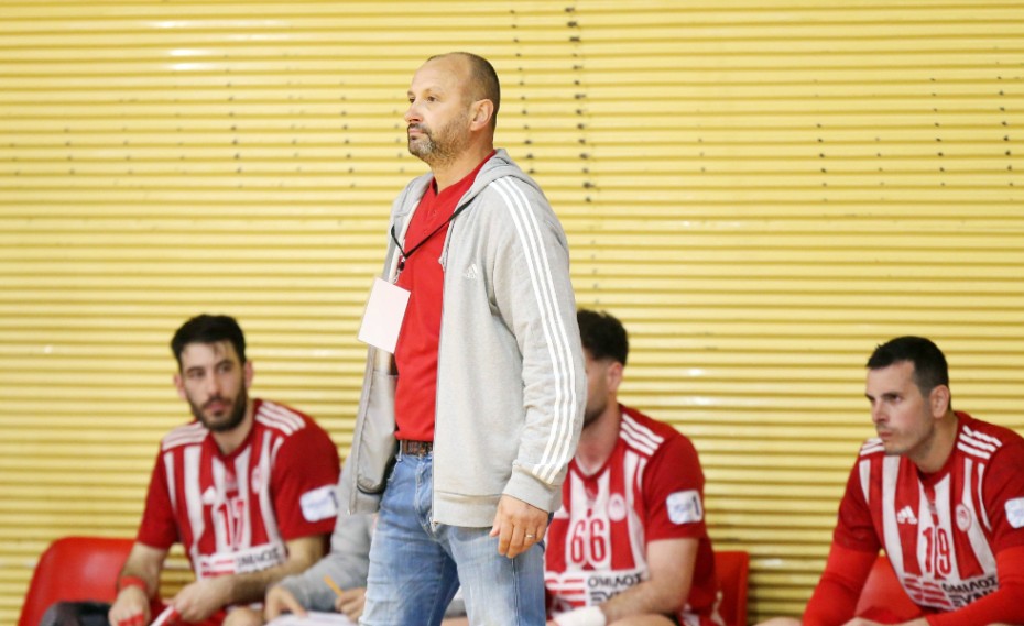 Μπάμπιτς: «Παίξαμε σαν λιοντάρια, τίποτα δεν τελείωσε»