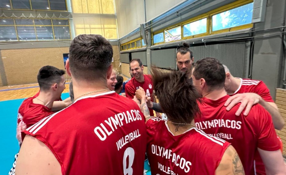 Στιγμές από την προπόνηση των «ερυθρόλευκων» στο Μετς (photos)