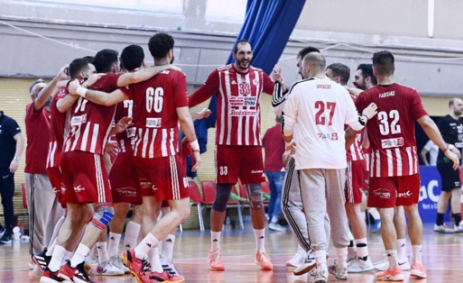 Διπλό στη Ν.Φιλαδέλφεια, Θρυλέ ολέ, ολέ!