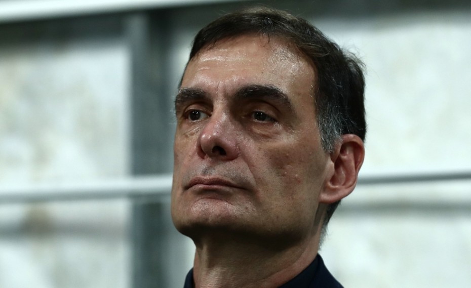 Βγάζουν τα απωθημένα τους στον Μπαρτζώκα